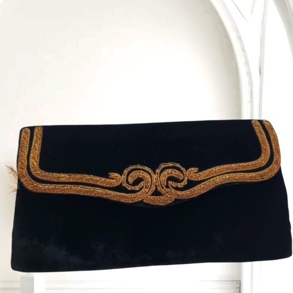 Kane-m Black Velour Evening Clutch Bag With Embroidery - Picture 1 of 14